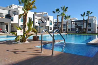 Ground floor apartment in Oasis Beach La Zenia 1 Nº 007 in España Casas