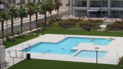 Alquilar ático en Residencia EMA Villamartín in España Casas